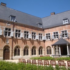 Hôpital Notre-Dame à la Rose